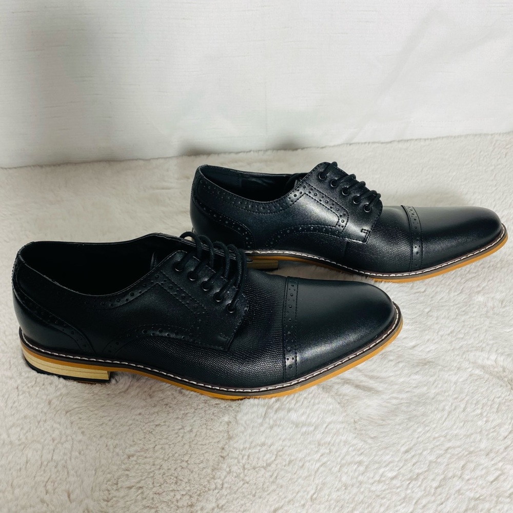 Men's Parker Leather Cap-Toe Brogues Size 11